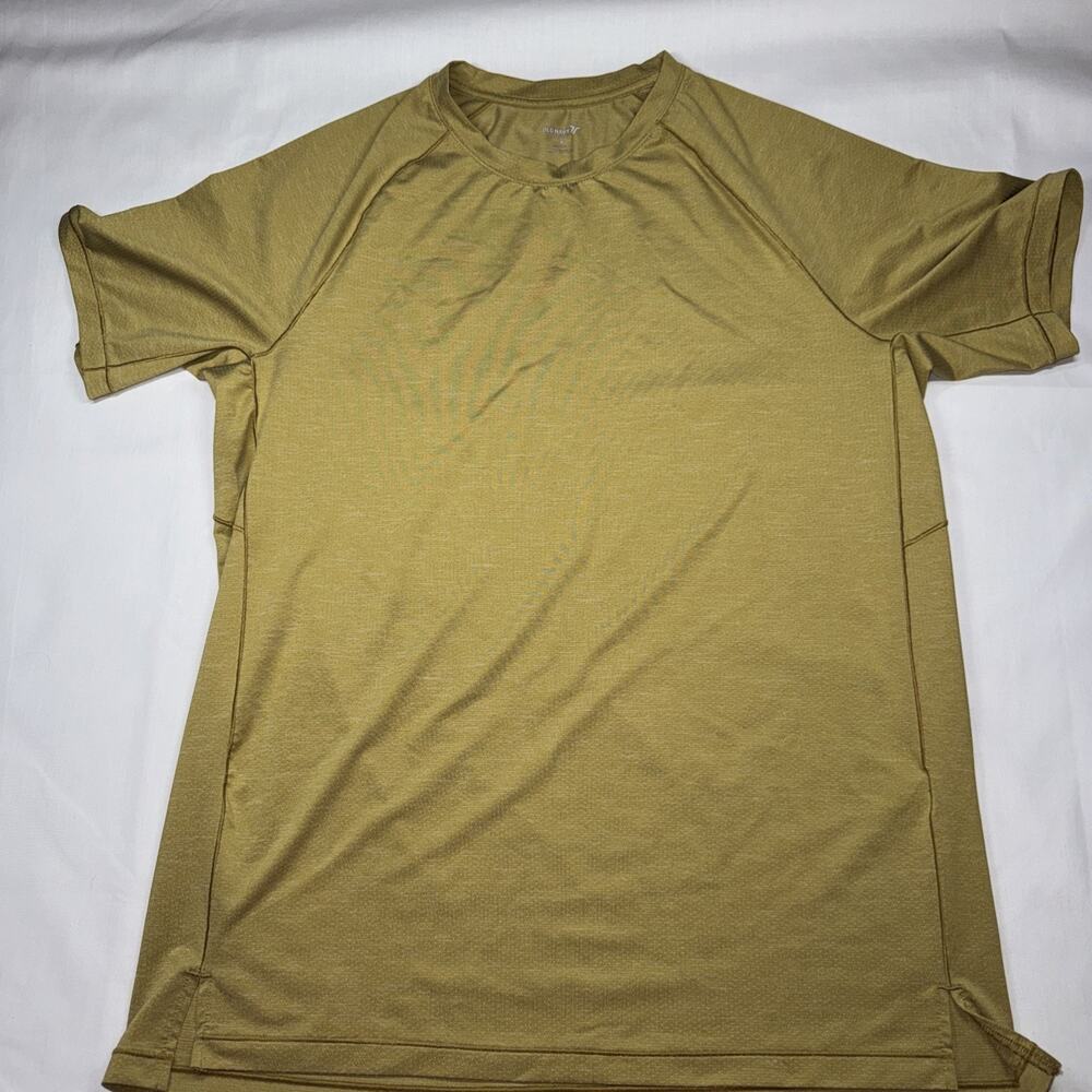 Old Navy Active Wear Dry Cool Moisture Wicking Running Shirt Men’s Size Medium